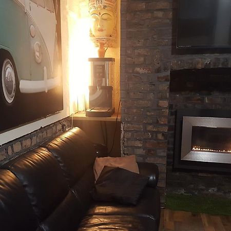Anfield Road Euro Hostel Ливерпуль Экстерьер фото